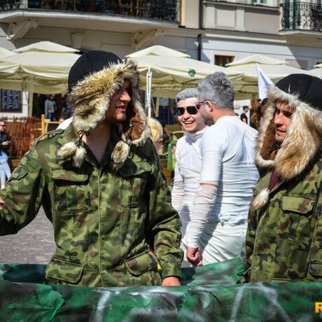 XXIII Rzeszowskie Juwenalia: Korowód na Rynku - fot 20