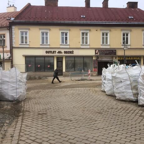 Przebudowa ul. 3 Maja (25.03.2017) - fot 1