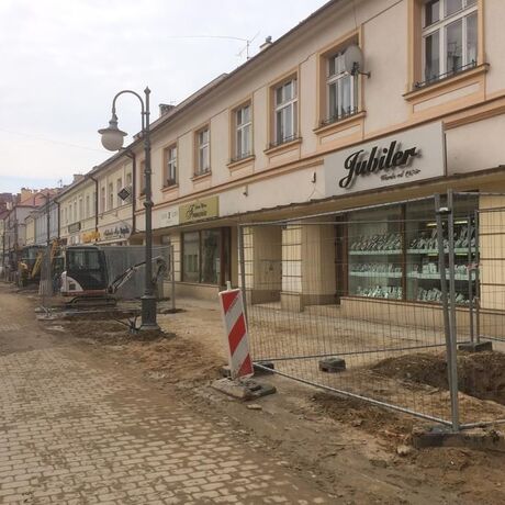 Przebudowa ul. 3 Maja (25.03.2017) - fot 13