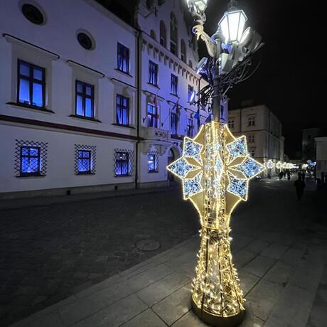 Rzeszów rozbłysnął świątecznie... - fot 6