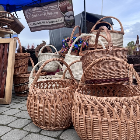 Podkarpacki Bazarek w Parku Papieskim - fot 3