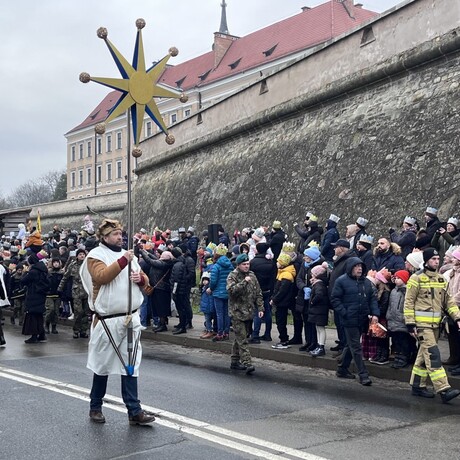 Orszak Trzech Króli na ulicach Rzeszowa 2024 - fot 26