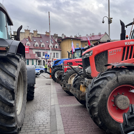 Protest rolników przed Urzędem Wojewódzkim w Rzeszowie - fot 18