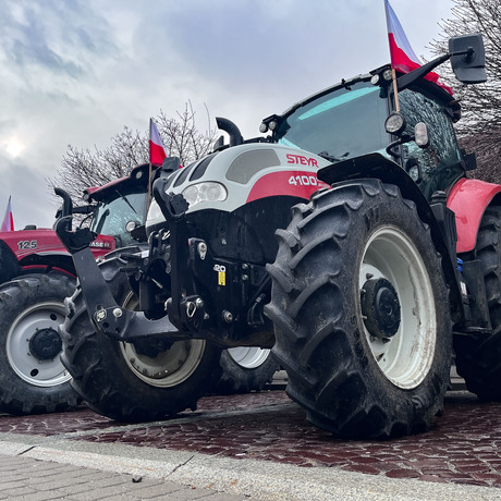 Protest rolników przed Urzędem Wojewódzkim w Rzeszowie - fot 13