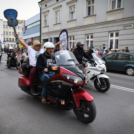 Rzeszów - 29. Rzeszowskie Juwenalia. Studencki korowód - fot 24