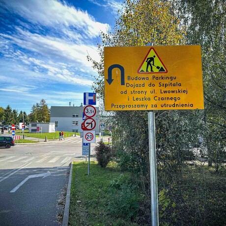 Rzeszów - Budowa lądowiska dla helikopterów wraz z parkingiem przy szpitalu na ul. Lwowskiej - Etap I [październik 2024] - fot 2