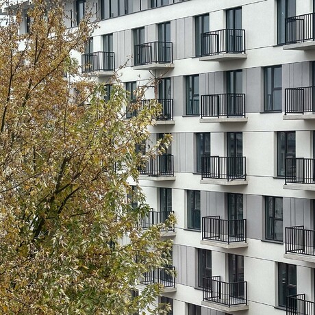 Rzeszów - Budowa Capital Towers Residence w sąsiedztwie hali Podpromie [listopad 2024] - fot 7