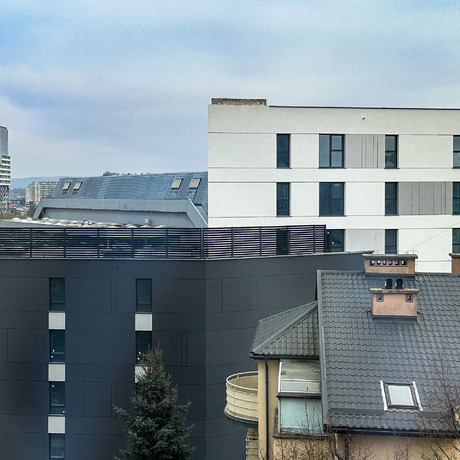 Rzeszów - Budowa Capital Towers Residence w sąsiedztwie hali Podpromie [listopad 2024] - fot 14