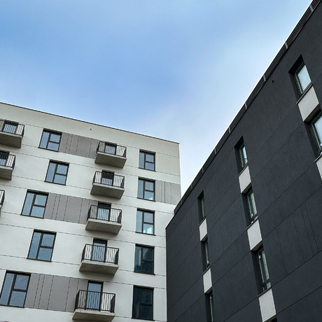 Rzeszów - Budowa Capital Towers Residence w sąsiedztwie hali Podpromie [listopad 2024] - fot 21