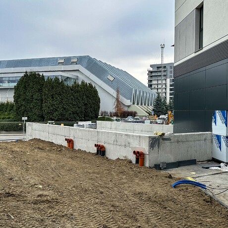 Rzeszów - Budowa Capital Towers Residence w sąsiedztwie hali Podpromie [listopad 2024] - fot 25