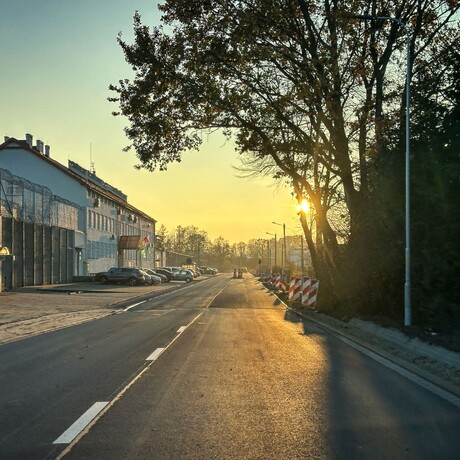 Rzeszów - Przebudowa ul. Załęskiej na finiszu [listopad 2024] - fot 13