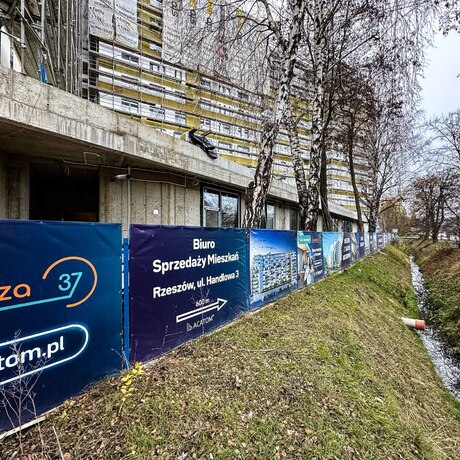 Rzeszów - Budowa 12-piętrowego budynku mieszkalnego przy ul. Langiewicza [grudzień 2024] - fot 14