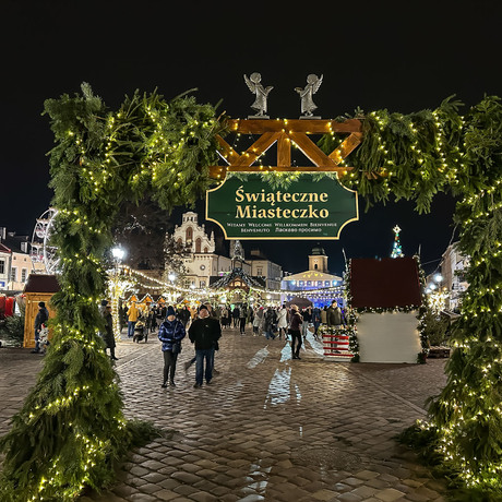 Rzeszów - Otwarcie Świątecznego Miasteczka - 6.12.2024 - fot 3