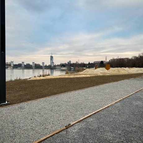 Rzeszów - Budowa miejskiej plaży nad Wisłokiem [grudzień 2024] - fot 12