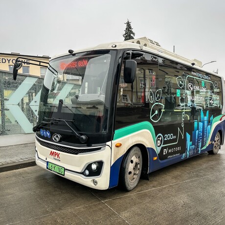 Rzeszów - Testy nowego autobusu elektrycznego na pilotażowej linii nr 50 - fot 1