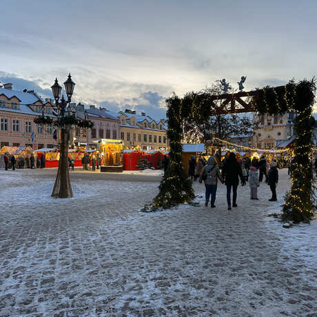 Rzeszów - Świąteczne Miasteczko i iluminacje w centrum Rzeszowa - fot 29