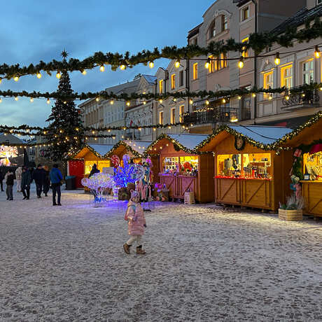 Rzeszów - Świąteczne Miasteczko i iluminacje w centrum Rzeszowa - fot 20