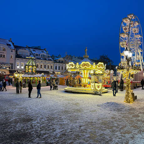 Rzeszów - Świąteczne Miasteczko i iluminacje w centrum Rzeszowa - fot 13