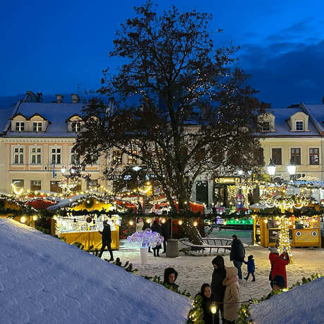 Rzeszów - Świąteczne Miasteczko i iluminacje w centrum Rzeszowa - fot 54