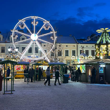 Rzeszów - Świąteczne Miasteczko i iluminacje w centrum Rzeszowa - fot 43