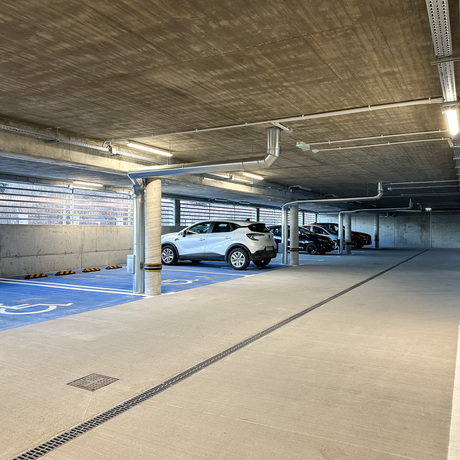 Rzeszów - Nowy parking dwupoziomowy przy szpitalu MSWiA w Rzeszowie - fot 22