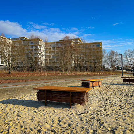 Rzeszów - Słoneczna niedziela na miejskiej plaży - fot 5