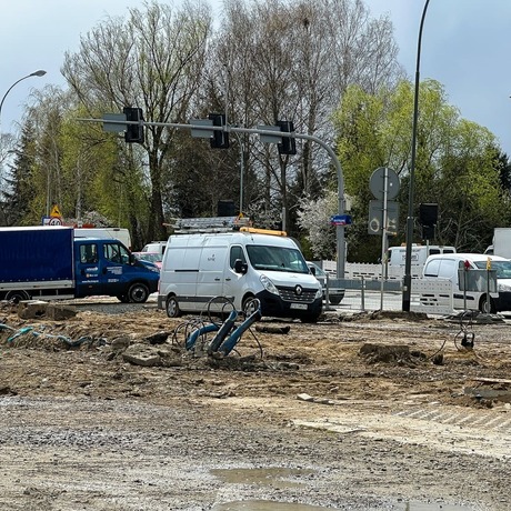 Rzeszów - Budowa połączenia al. Krzyżanowskiego z ul. Wieniawskiego [kwiecień 2025] - fot 22