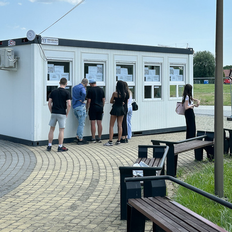 Rzeszów - KultURalia 2025. Budowa miasteczka studenckiego i wielkiej sceny koncertowej - fot 8