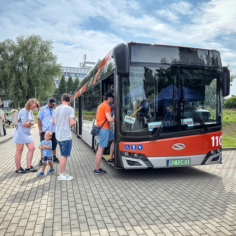 Rzeszów - Moc Odkrywców - Rzeszowski Piknik Nauki i Techniki 2025 - fot 3