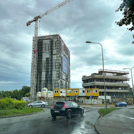 Rzeszów - II etap budowy kompleksu KrakoVska w Rzeszowie [czerwiec 2025] - fot 9