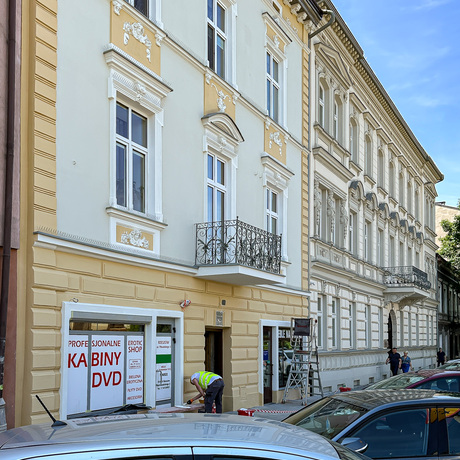 Rzeszów - Renowacja kamienicy przy ul. Piłsudskiego 3 w Rzeszowie - fot 12