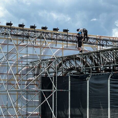 Rzeszów - Budowa sceny Koncertu Głównego ESK 2025 - fot 3