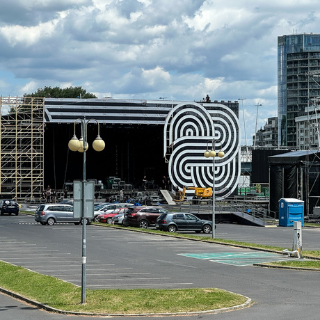 Rzeszów - Budowa sceny Koncertu Głównego ESK 2025 - fot 15