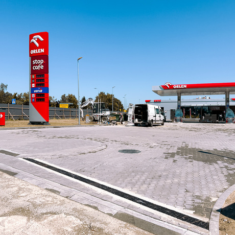 Rzeszów - Budowa nowej stacji benzynowej w Rzeszowie [lipiec 2025] - fot 4