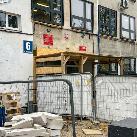 Rzeszów - Rozbudowa Szkoły Podstawowej nr 21 przy ul. Miodowej [Październik 2025] - fot 14