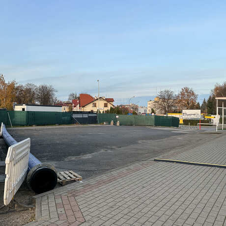 Rzeszów - Przygotowywanie terenu pod budowę biurowca Corner Point [listopad 2025] - fot 4