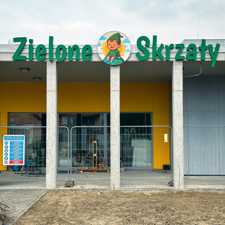 Rzeszów - Budowa żłobka "Zielone Skrzaty" przy ul. Jachowicza na finiszu - fot 14