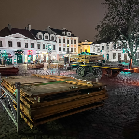 Rzeszów - Budowa Świątecznego Miasteczka w Rzeszowie - fot 1