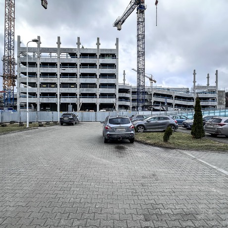 Rzeszów - Budowa piętrowego parkingu i lądowiska przy KSW nr 2 w Rzeszowie [luty 2026] - fot 9