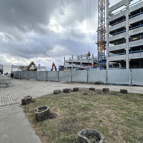 Rzeszów - Budowa piętrowego parkingu i lądowiska przy KSW nr 2 w Rzeszowie [luty 2026] - fot 5