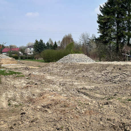 Rzeszów - Budowa kładki nad rzeką Strug na osiedlu Drabinianka [kwiecień 2026] - fot 6