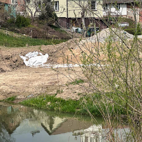 Rzeszów - Budowa kładki nad rzeką Strug na osiedlu Drabinianka [kwiecień 2026] - fot 3