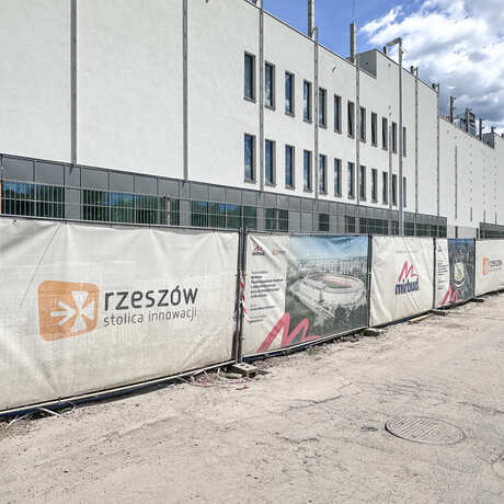 Rzeszów - Budowa Podkarpackiego Centrum Lekkiej Atletyki przy ul. Wyspiańskiego [maj 2026] - fot 10