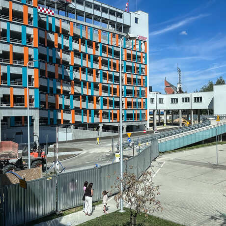 Rzeszów - Budowa piętrowego parkingu i lądowiska przy KSW nr 2 w Rzeszowie [lipiec 2026] - fot 14
