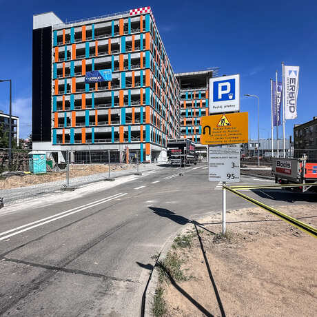 Rzeszów - Budowa piętrowego parkingu i lądowiska przy KSW nr 2 w Rzeszowie [lipiec 2026] - fot 18