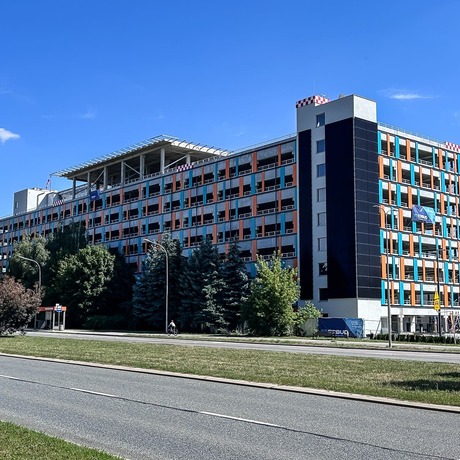 Rzeszów - Budowa piętrowego parkingu i lądowiska przy KSW nr 2 w Rzeszowie [lipiec 2026] - fot 21
