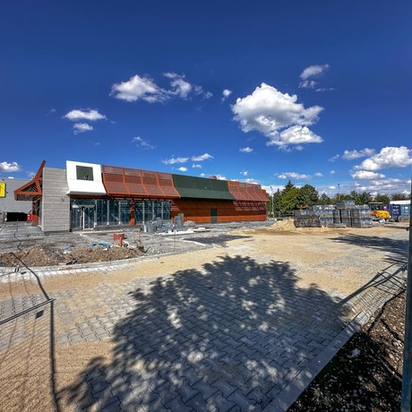 Rzeszów - Budowa restauracji McDonald's przy E. Leclerc Rzeszów - fot 9