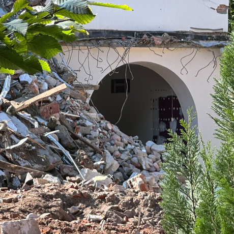Rzeszów - Rozbiórka budynków biurowych i usługowych przy skrzyżowaniu ul. Dąbrowskiego z ul. Zofii Chrzanowskiej - fot 22