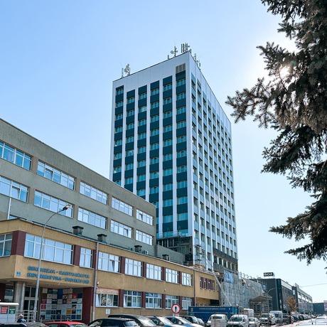 Rzeszów - Modernizacja 15-piętrowego biurowca na ul. Geodetów w Rzeszowie [wrzesień 2026] - fot 16