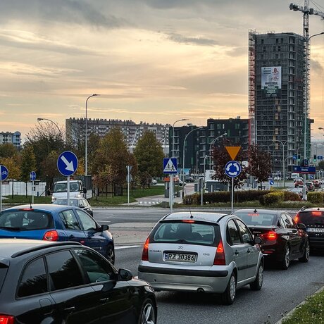 Rzeszów - Budowa Apartamentów Parkowych Res Tower [październik 2026] - fot 1